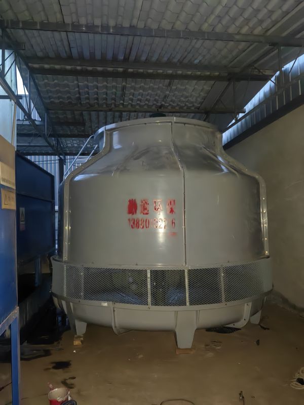 资阳2<strong>200t玻璃钢冷却塔</strong>